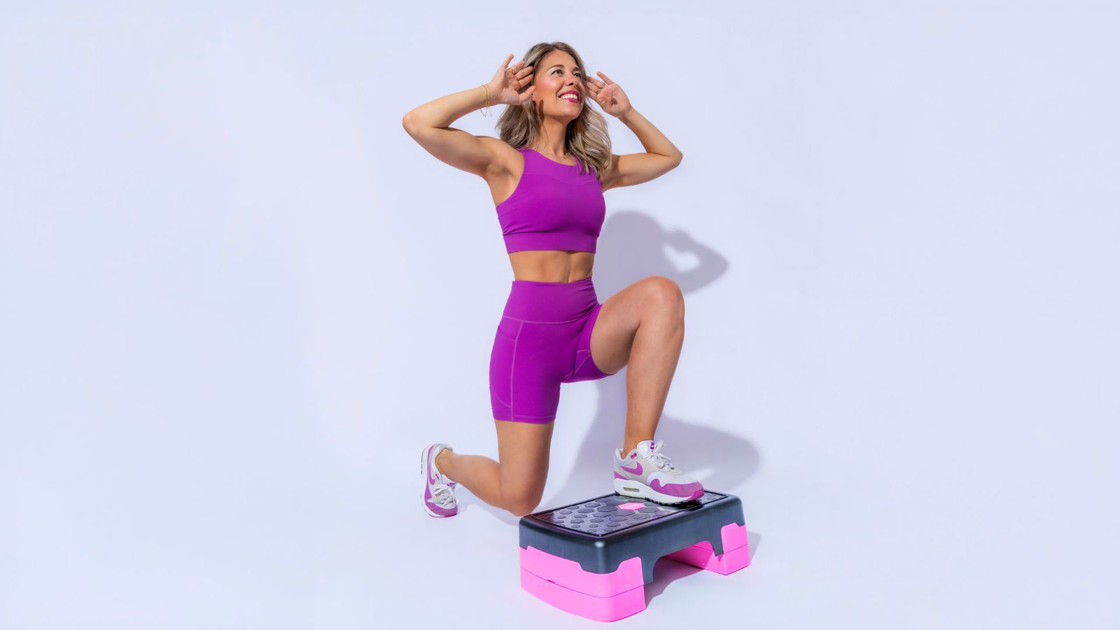 NBFM - BBB Bikini challenge Kimberly met banden